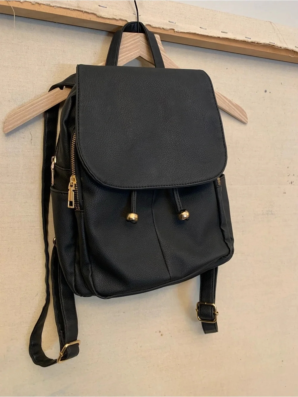 Women’s Black Leatherette Drawstring Backpack
